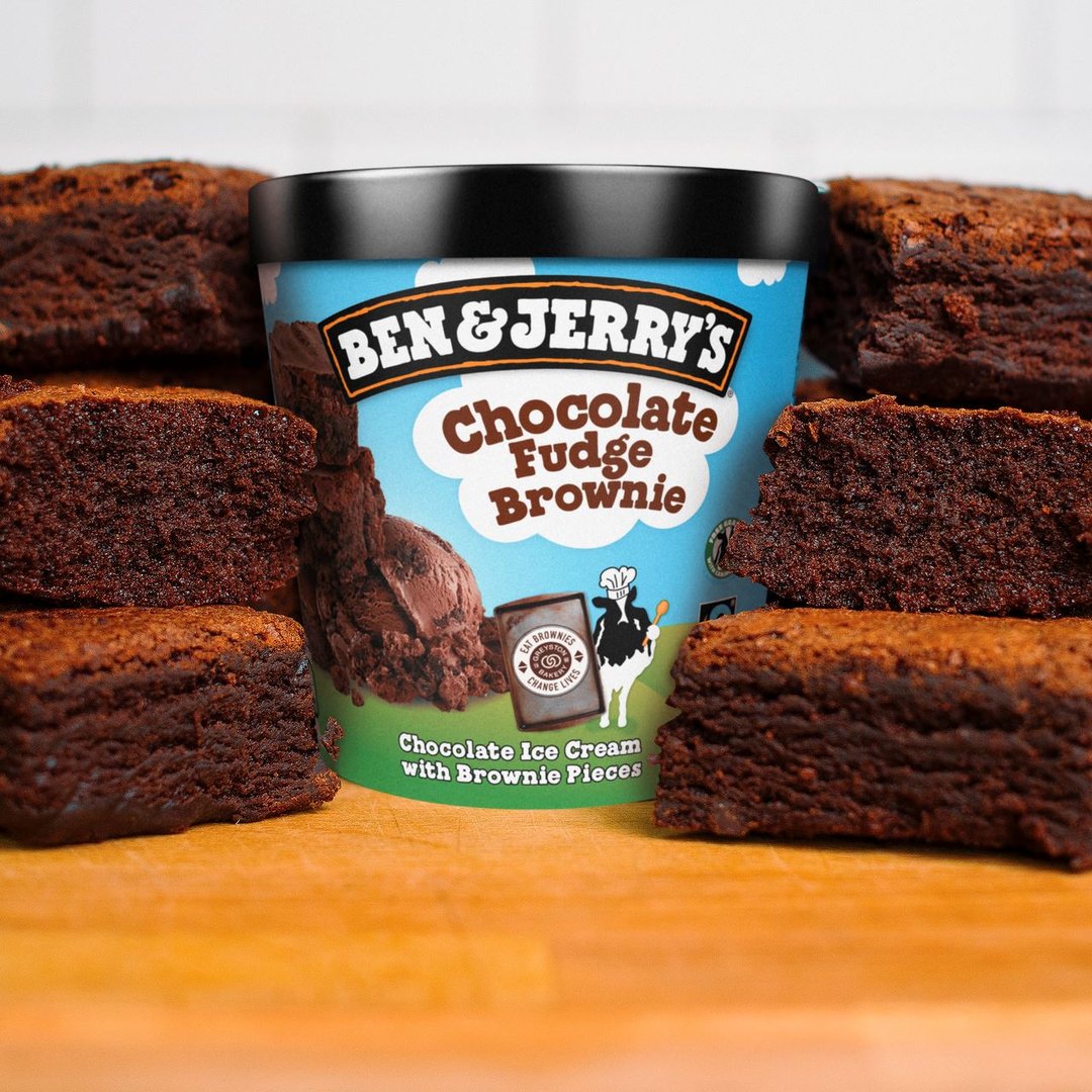 Ben & Jerry's Eiscreme Chocolate Fudge Brownie tiefgefroren - 465 ml Becher